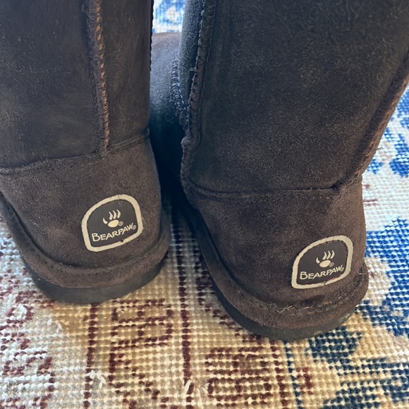 BearPaw Shearling Boots - Picture 3 of 9